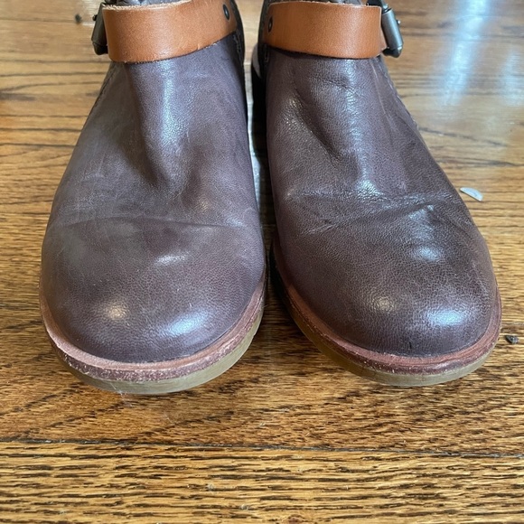 Sofft Brown Leather Slip On Combat Moto Buckle Strap Ankle Boots B409 - Picture 6 of 8